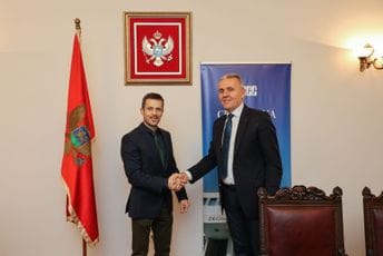 Centralna banka i ETF potpisali Memorandum o realizaciji zajedničkih aktivnosti Centralna banka i ETF potpisali Memorandum o realizaciji zajedničkih aktivnosti