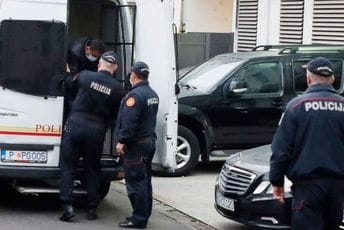 Peruničić pušten da se brani sa slobode Peruničić pušten da se brani sa slobode