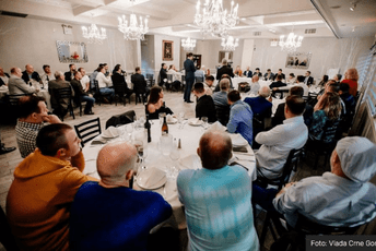 Abazović: Naša dijaspora je neiskorišćeni dragulj Abazović: Naša dijaspora je neiskorišćeni dragulj