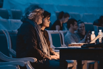 Aleksandar Morfov angažovao Dušanku Beladu za rad na predstavi u Rusiji Aleksandar Morfov angažovao Dušanku Beladu za rad na predstavi u Rusiji