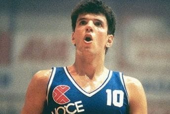 Jedan od najvećih košarkaša na ovim prostorima Dražen Petrović danas bi napunio 57 godina Jedan od najvećih košarkaša na ovim prostorima Dražen Petrović danas bi napunio 57 godina