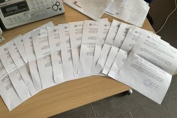 Bratić Filipoviću za dan odbila 15 zahtjeva za slobodan pristup informacijama Bratić Filipoviću za dan odbila 15 zahtjeva za slobodan pristup informacijama