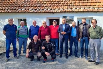 Štitari pogodni za razvoj vinogradarstva i pčelarstva Štitari pogodni za razvoj vinogradarstva i pčelarstva