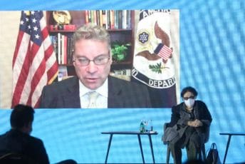 Eskobar: Nemamo u planu da biramo lidere na Balkanu, sankcije neće biti naš glavni alat Eskobar: Nemamo u planu da biramo lidere na Balkanu, sankcije neće biti naš glavni alat