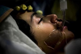 Koronavirus: Borba i gubici čovječanstva (FOTO) Koronavirus: Borba i gubici čovječanstva (FOTO)