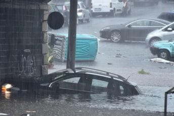 Katastrofalne poplave u Kataniji: Još jedna žrtva, naselja pod vodom, prognoze ne djeluju obećavajuće Katastrofalne poplave u Kataniji: Još jedna žrtva, naselja pod vodom, prognoze ne djeluju obećavajuće