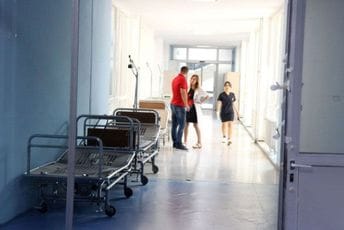 Zaposleni u zdravstvu obavezani na urgentan pregled žrtve Zaposleni u zdravstvu obavezani na urgentan pregled žrtve