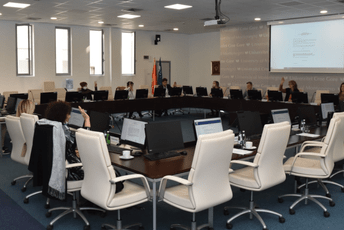 Radunović reizabran za dekana Medicinskog fakulteta, pokrenuti postupci za izbor dekana Pravnog i Ekonomskog Radunović reizabran za dekana Medicinskog fakulteta, pokrenuti postupci za izbor dekana Pravnog i Ekonomskog