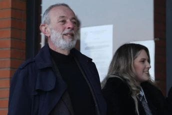 Aleksić na sudu negirao krivicu za silovanje i seksualno uznemiravanje glumica Aleksić na sudu negirao krivicu za silovanje i seksualno uznemiravanje glumica