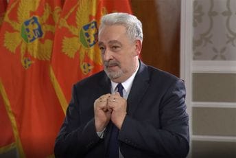 Nije mu jasno: Kako neko može biti premijer, a nije vakcinisan? Nije mu jasno: Kako neko može biti premijer, a nije vakcinisan?