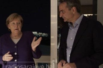Merkel stigla u Grčku: Premijeru priznala da je tražila previše od njih Merkel stigla u Grčku: Premijeru priznala da je tražila previše od njih