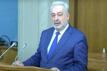 Krivokapić govorio o kanonskom pravu; Konjević: Nijesam vas pitao o tome, nego o Izvještaju EK Krivokapić govorio o kanonskom pravu; Konjević: Nijesam vas pitao o tome, nego o Izvještaju EK