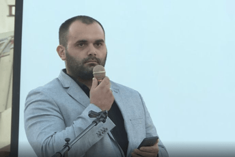 Protest u Baru: Istraga o smrti porodilje da bude pravična i objektivna Protest u Baru: Istraga o smrti porodilje da bude pravična i objektivna