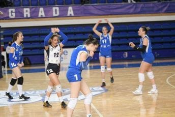 Šampion nanio prvi poraz Akademiji i preuzeo lidersku poziciju Šampion nanio prvi poraz Akademiji i preuzeo lidersku poziciju