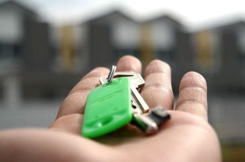 Kupiti stan ili plaćati kiriju: Šta je isplativije u Crnoj Gori na duži rok?