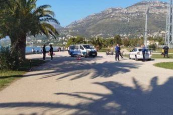 Bar: Jednogodišnje dijete i majka povrijeđeni na šetalištu Bar: Jednogodišnje dijete i majka povrijeđeni na šetalištu