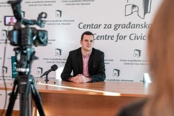 CGO: Nekažnjivost napada čini novinare poželjnim metama CGO: Nekažnjivost napada čini novinare poželjnim metama