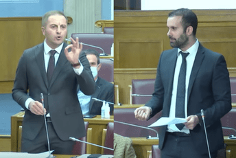 Šehović Spajiću: Vlada Vam je suštinski pala, a formalno će za koju nedjelju Šehović Spajiću: Vlada Vam je suštinski pala, a formalno će za koju nedjelju