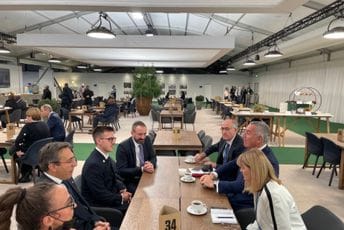 Đukanović: Crna Gora zemlja sa jasnom evroatlantskom vizijom Đukanović: Crna Gora zemlja sa jasnom evroatlantskom vizijom