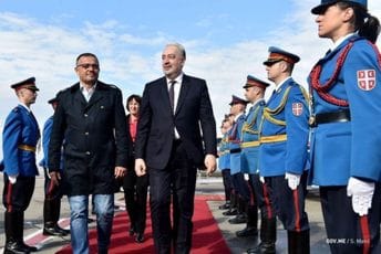 Uljarević: Posjeta Krivokapića Beogradu je bila tako loša za ugled i dostojanstvo Crne Gore da je bolje da se nije desila Uljarević: Posjeta Krivokapića Beogradu je bila tako loša za ugled i dostojanstvo Crne Gore da je bolje da se nije desila