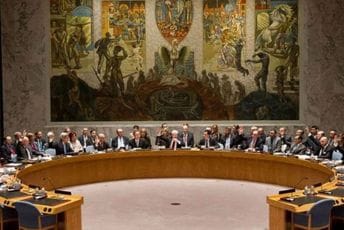 Savjet bezbjednosti UN usaglasio tekst rezolucije o BiH, mandat EUFOR-a biće produžen Savjet bezbjednosti UN usaglasio tekst rezolucije o BiH, mandat EUFOR-a biće produžen