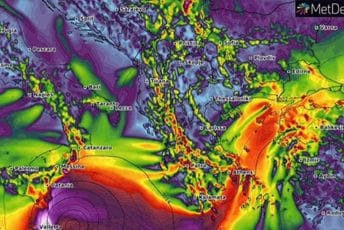 Na jug Italije stiže jaka oluja, zatvaraju se škole, groblja, parkovi Na jug Italije stiže jaka oluja, zatvaraju se škole, groblja, parkovi