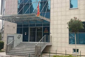 Članovi Stručno-naučnog odbora CINMED-a: Kontić i Mugoša drsko vrijeđaju zdrav razum Članovi Stručno-naučnog odbora CINMED-a: Kontić i Mugoša drsko vrijeđaju zdrav razum