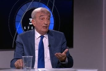 Čupić: Vučić nikada neće prihvatiti Crnu Goru kao državu Čupić: Vučić nikada neće prihvatiti Crnu Goru kao državu