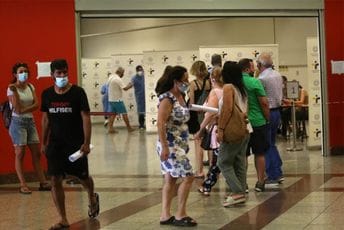 Antivakseri podmićuju ljekare, a oni im daju lažne vakcine Antivakseri podmićuju ljekare, a oni im daju lažne vakcine