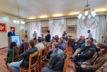 Kašćelan uručio 25 solarnih panela poljoprivrednim domaćinstvima Kašćelan uručio 25 solarnih panela poljoprivrednim domaćinstvima