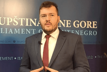 Višemjesečna borba Demokrata se isplatila Višemjesečna borba Demokrata se isplatila