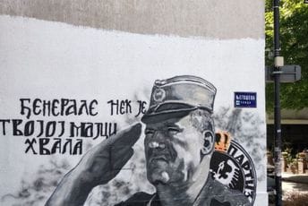 Policija zabranila uklanjanje murala Ratka Mladića u Beogradu