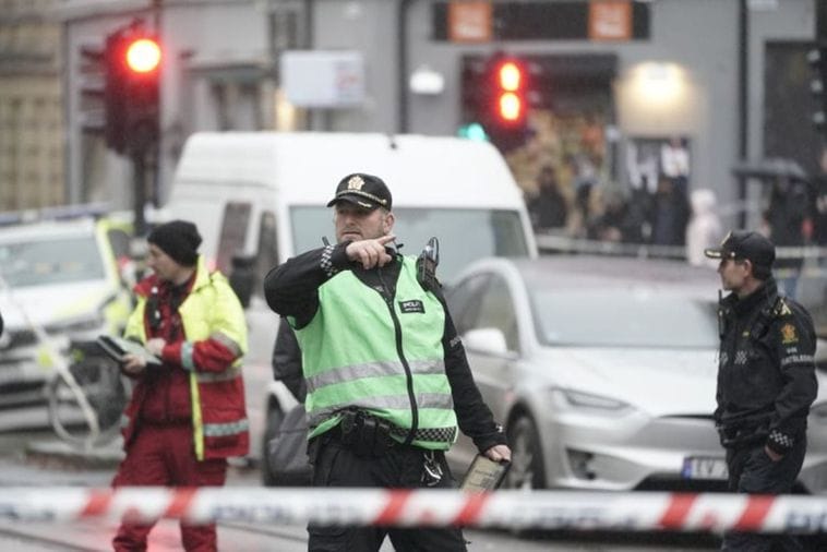 Pucnjava u Norveškoj: Ulice Osla blokirane, policija traži napadača Pucnjava u Norveškoj: Ulice Osla blokirane, policija traži napadača