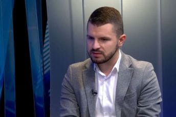 Borančić: Iza Vlade stoji 41 poslanik sa nezajažljivom željom da očuva fotelje i benefite Borančić: Iza Vlade stoji 41 poslanik sa nezajažljivom željom da očuva fotelje i benefite