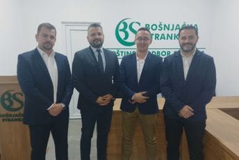 Latić i Ličina pristupili Bošnjačkoj stranci Latić i Ličina pristupili Bošnjačkoj stranci