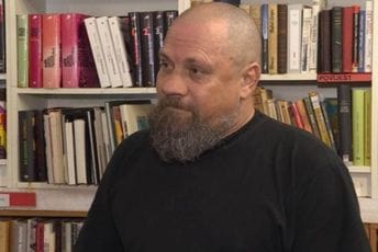 Hrvatska policija istražuje pretnje Dežuloviću nakon kolumne o Vukovaru Hrvatska policija istražuje pretnje Dežuloviću nakon kolumne o Vukovaru