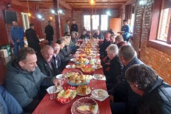 Proslava Mitrovdana u Pljevljima: Mjere kršio i doktor sa Kovid odjeljenja