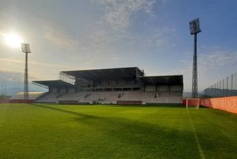 Gradnja zapadne tribine na "DG areni" ulazi u završnu fazu (FOTO) Gradnja zapadne tribine na "DG areni" ulazi u završnu fazu (FOTO)