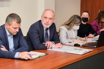 Radunović: Pojačati aktivnosti na prevazilaženju nedostataka u svim oblastima saobraćaja Radunović: Pojačati aktivnosti na prevazilaženju nedostataka u svim oblastima saobraćaja