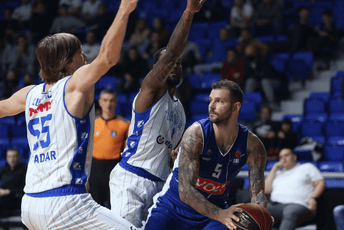 “Plavi” lako arhivirali Zadar, slijede dva derbija “Plavi” lako arhivirali Zadar, slijede dva derbija