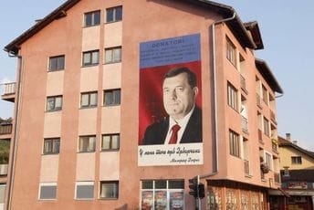 Ako se SAD i EU ne mogu nositi sa malim Dodikom, kako će sa velikom Kinom? Ako se SAD i EU ne mogu nositi sa malim Dodikom, kako će sa velikom Kinom?