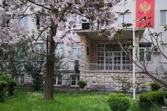 Stvaran broj nezaposlenih teško utvrditi, statistiku remeti i siva zona Stvaran broj nezaposlenih teško utvrditi, statistiku remeti i siva zona