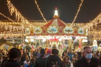 Podgorica: Krenula praznična čarolija