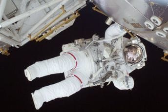 Rusija odbacila optužbe za dovođenje u opasnost astronauta Međunarodne svemirske stanice Rusija odbacila optužbe za dovođenje u opasnost astronauta Međunarodne svemirske stanice