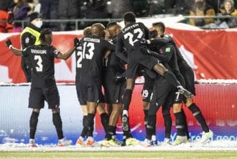 Fudbalska groznica u Kanadi: Jutros su porazili Meksiko i sada su prvi u kvalifikacionoj grupi Fudbalska groznica u Kanadi: Jutros su porazili Meksiko i sada su prvi u kvalifikacionoj grupi