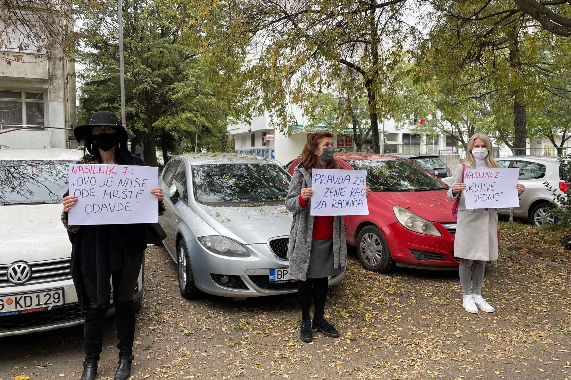 Fotografija 1: Bogougodnice: Ekspresno postupanje policije nakon napada na Raonića, bez reakcije na nasilničko vrijeđanje žena