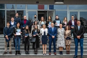 Nagrađeno 18 najboljih studenata Nagrađeno 18 najboljih studenata