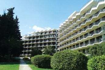 Radnicima Instituta Simo Milošević uplaćena zaostala septembarska plata Radnicima Instituta Simo Milošević uplaćena zaostala septembarska plata