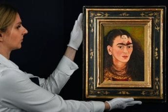 Autoportret Fride Kalo prodat na aukciji za 34,9 miliona dolara Autoportret Fride Kalo prodat na aukciji za 34,9 miliona dolara