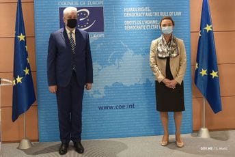 Pejčinović-Burić: Vlada CG da nastavi konstruktivnu saradnju sa ekspertskim tijelima Savjeta Evrope Pejčinović-Burić: Vlada CG da nastavi konstruktivnu saradnju sa ekspertskim tijelima Savjeta Evrope